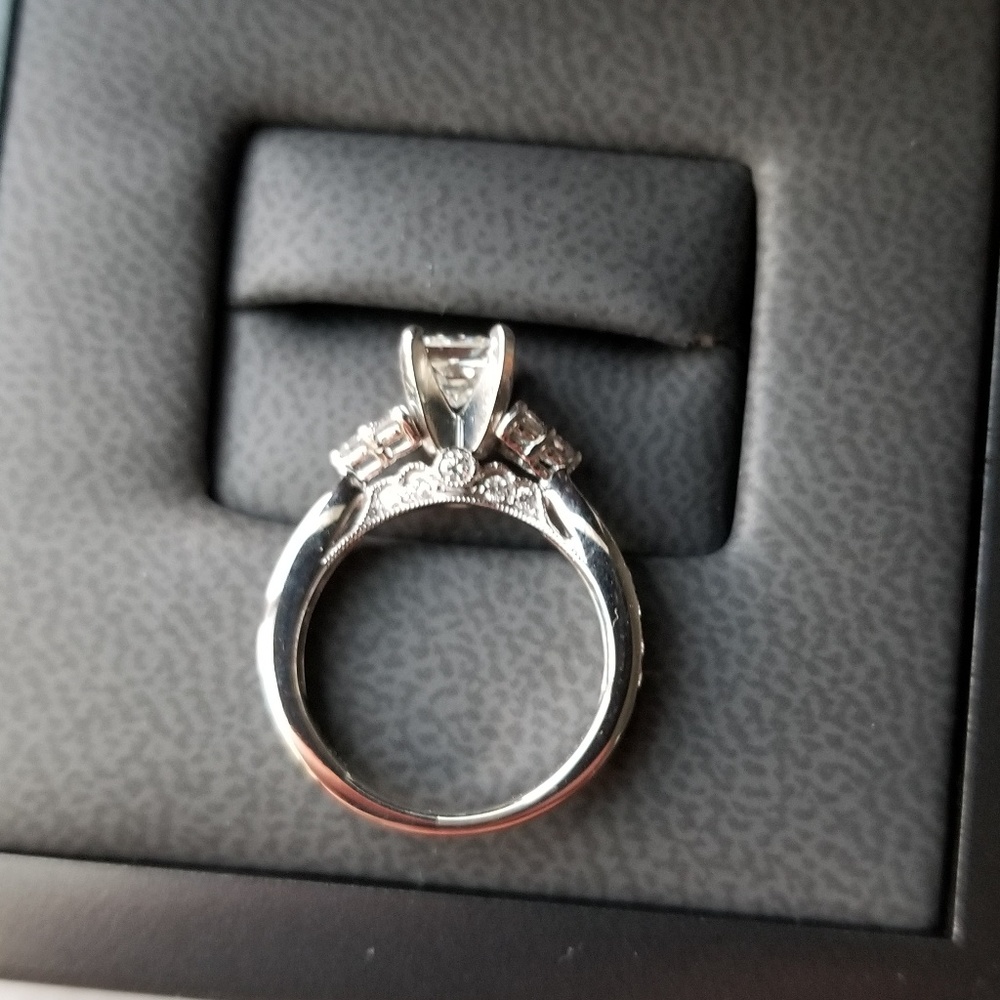 Tolkowsky Rings Wedding Set - Picture 3 of 8